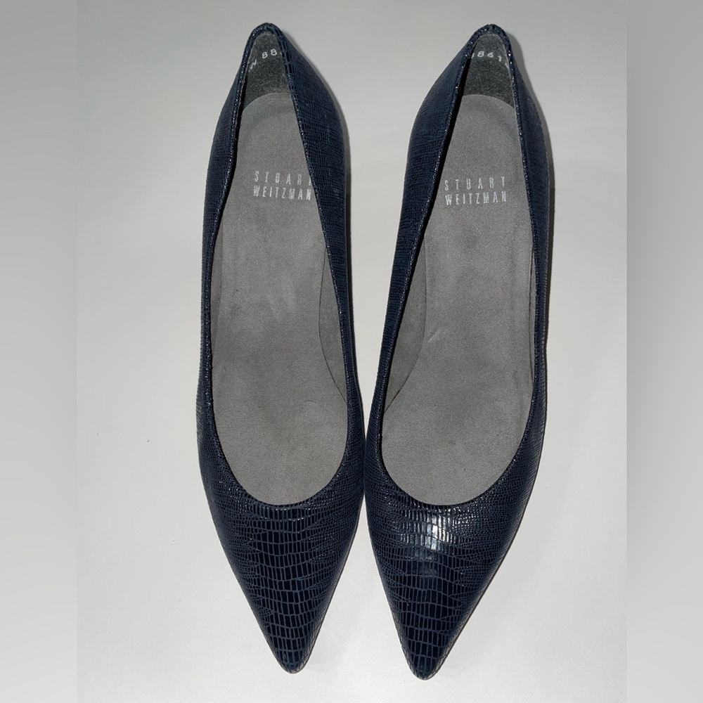 Stuart Weitzman Dark Blue Lizard Print Pumps Size 6M